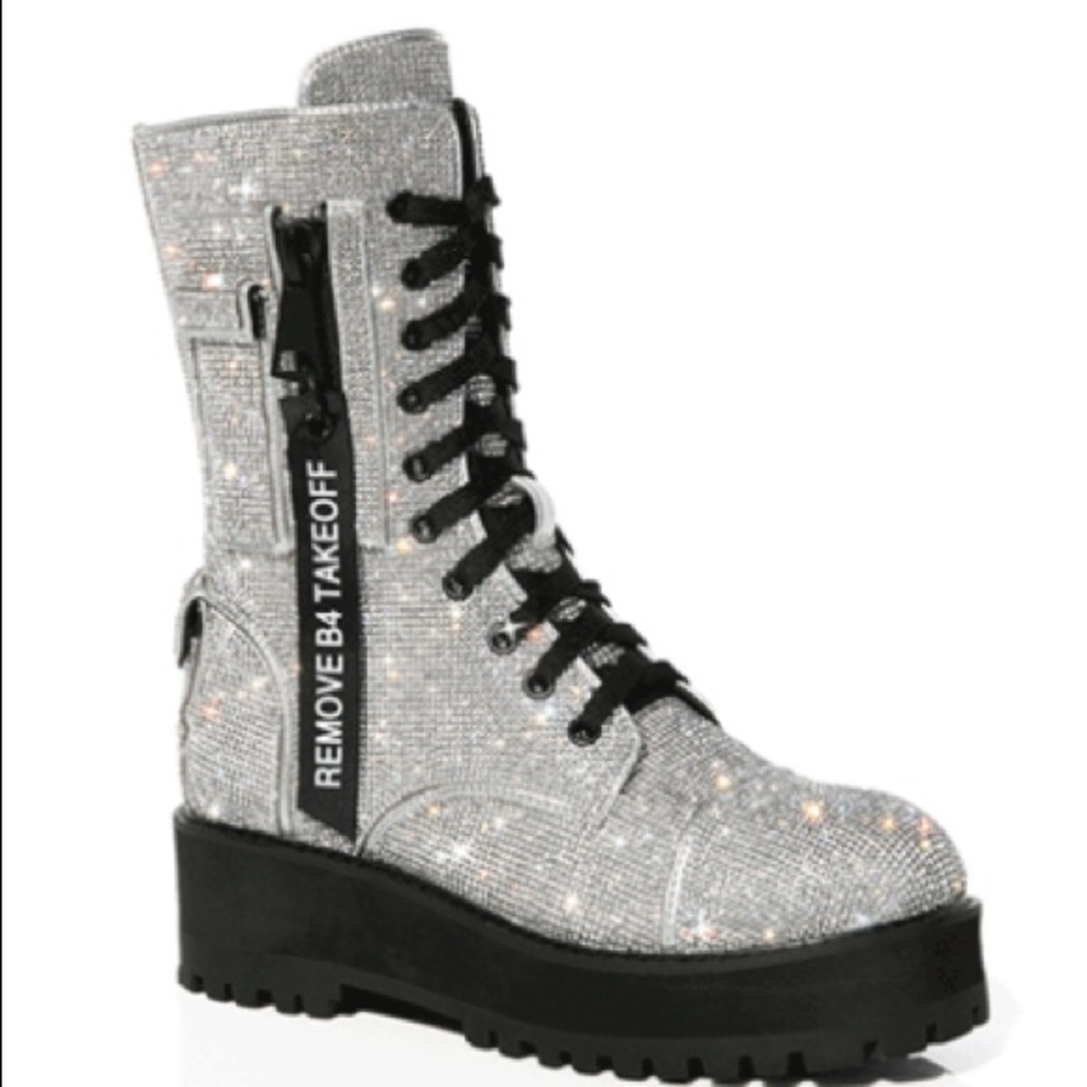 🚫SOLD🚫 💎 BILLIONAIRE BLING BOOTS 💎